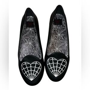STRANGE CVLT Lydia Web Hearts Flat Womens Size 11 Shoes Black